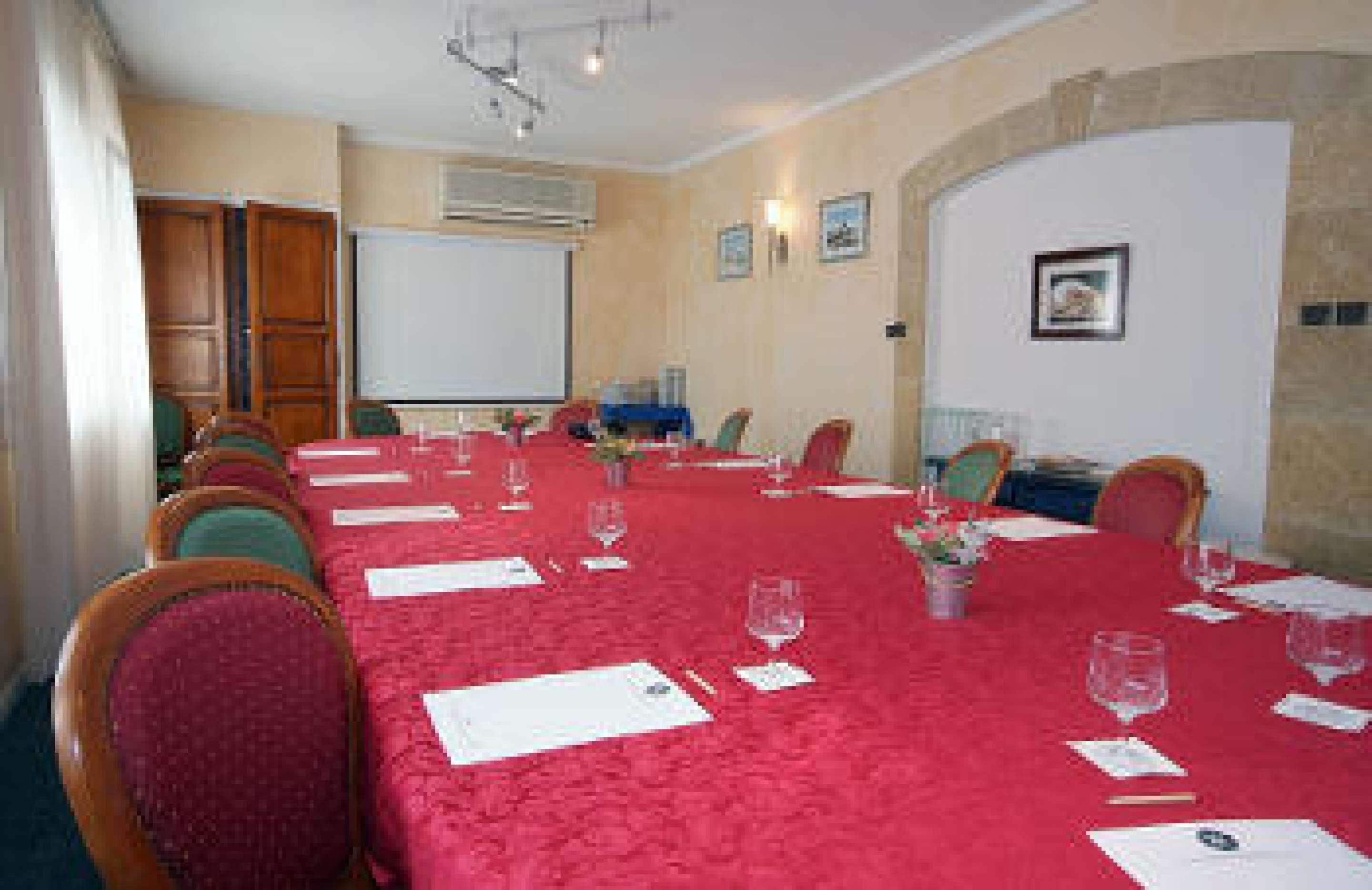Cit'Hotel Le Mirage Istres Kültér fotó