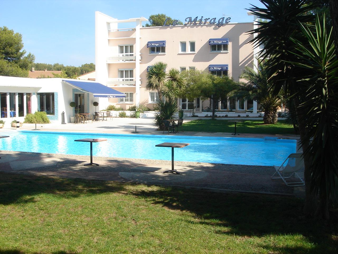 Cit'Hotel Le Mirage Istres Kültér fotó