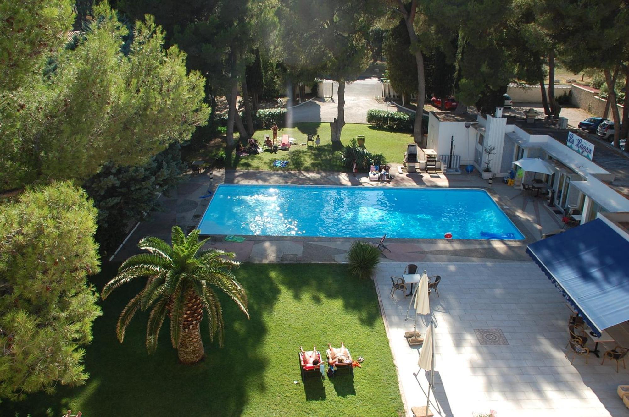 Cit'Hotel Le Mirage Istres Kültér fotó